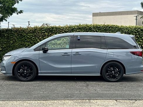 Certified 2023 Honda Odyssey Sport image 8