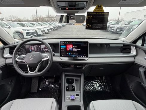 New 2026 Volkswagen Tiguan SE AWD/4WD image 10
