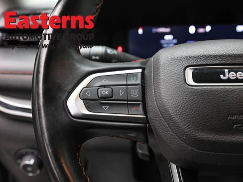 Used 2022 Jeep Compass Trailhawk w/ Trailhawk Elite Group AWD/4WD image 15