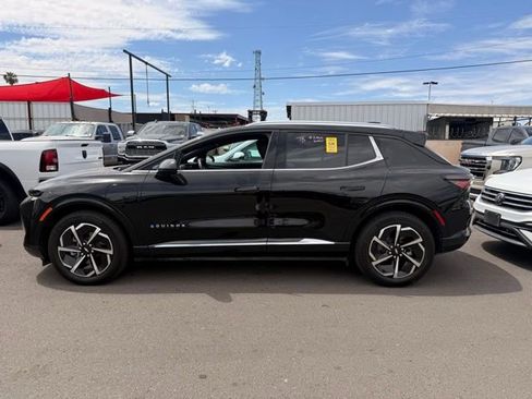 Used 2025 Chevrolet Equinox EV LT w/ Convenience Package image 5