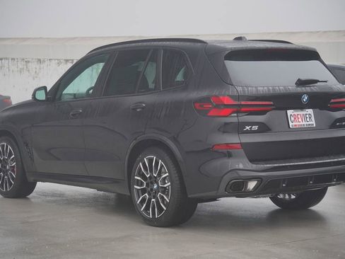 New 2026 BMW X5 xDrive50e w/ M Sport Package image 8