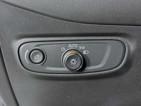 Used 2024 Chevrolet Equinox RS AWD/4WD image 23