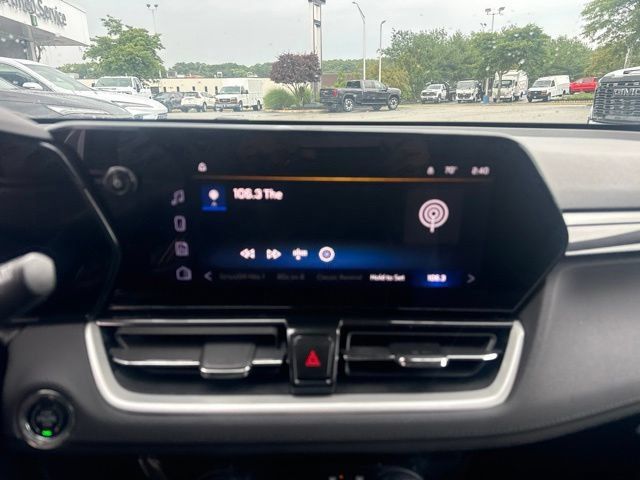 Used 2026 Chevrolet TrailBlazer LT AWD/4WD image 13