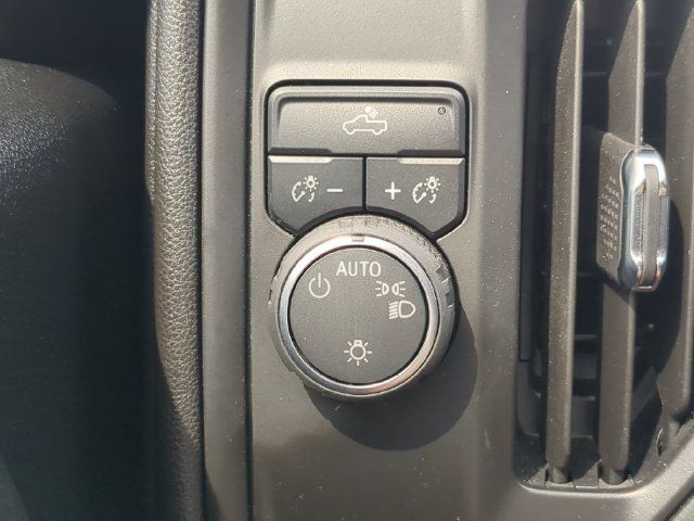 Used 2025 Chevrolet Silverado 1500 Custom RWD image 29
