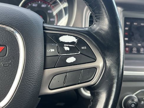 Used 2020 Dodge Charger SXT w/ Leather Interior Group image 12