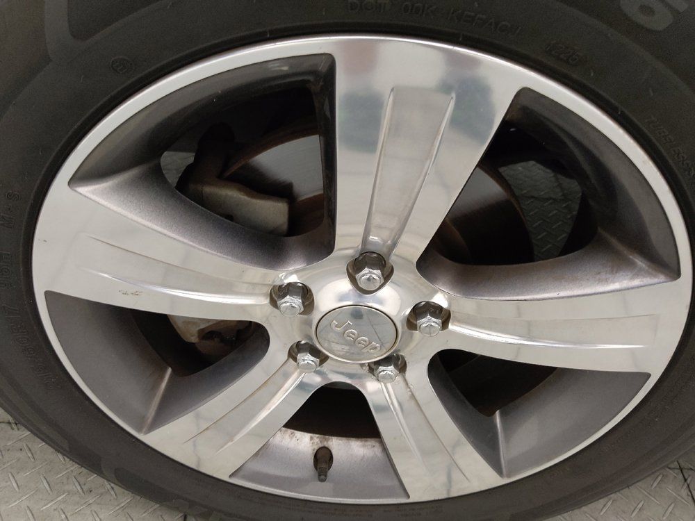 Used 2016 Jeep Compass High Altitude FWD image 31