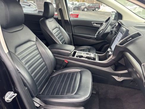 Certified 2022 Ford Edge SEL w/ Convenience Package image 10
