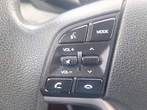 Used 2019 Hyundai Tucson SE AWD/4WD image 22