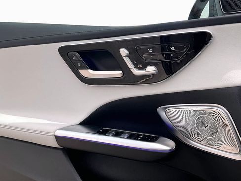 New 2026 Mercedes-Benz C 300 4MATIC Sedan image 15