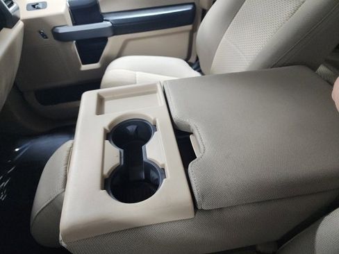 Used 2015 Ford F150 XLT w/ Equipment Group 301A Mid RWD image 33