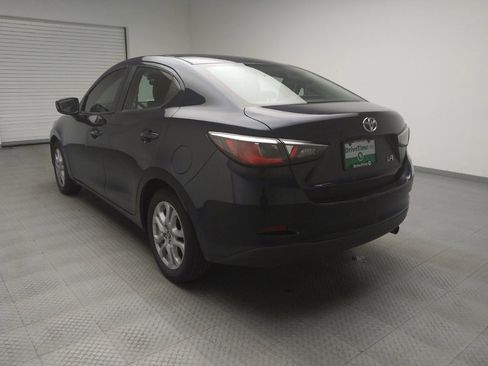 Used 2018 Toyota Yaris iA image 5