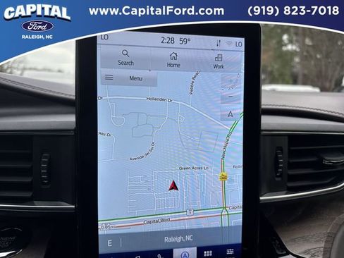 Certified 2022 Ford Explorer Platinum w/ Technology Package image 32