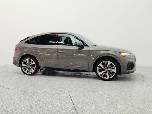 Used 2023 Audi SQ5 Premium Plus w/ Premium Plus Package AWD/4WD image 4