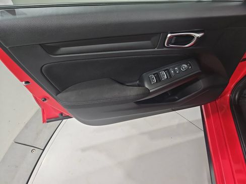 Used 2025 Honda Civic Sport image 10