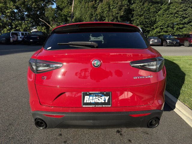 New 2026 Alfa Romeo Stelvio Sprint w/ Convenience Package AWD/4WD image 16