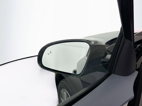 Used 2021 Hyundai Kona Ultimate w/ Cargo Package image 16