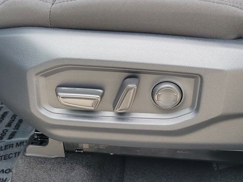 New 2026 Toyota Tundra SR5 AWD/4WD image 21