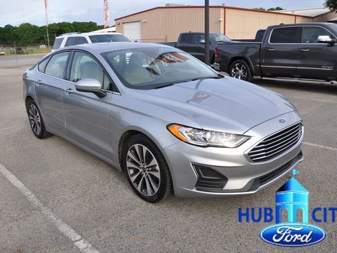 Used 2020 Ford Fusion SE AWD/4WD image 7