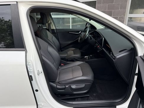 Used 2023 Kia Niro Wind FWD image 36