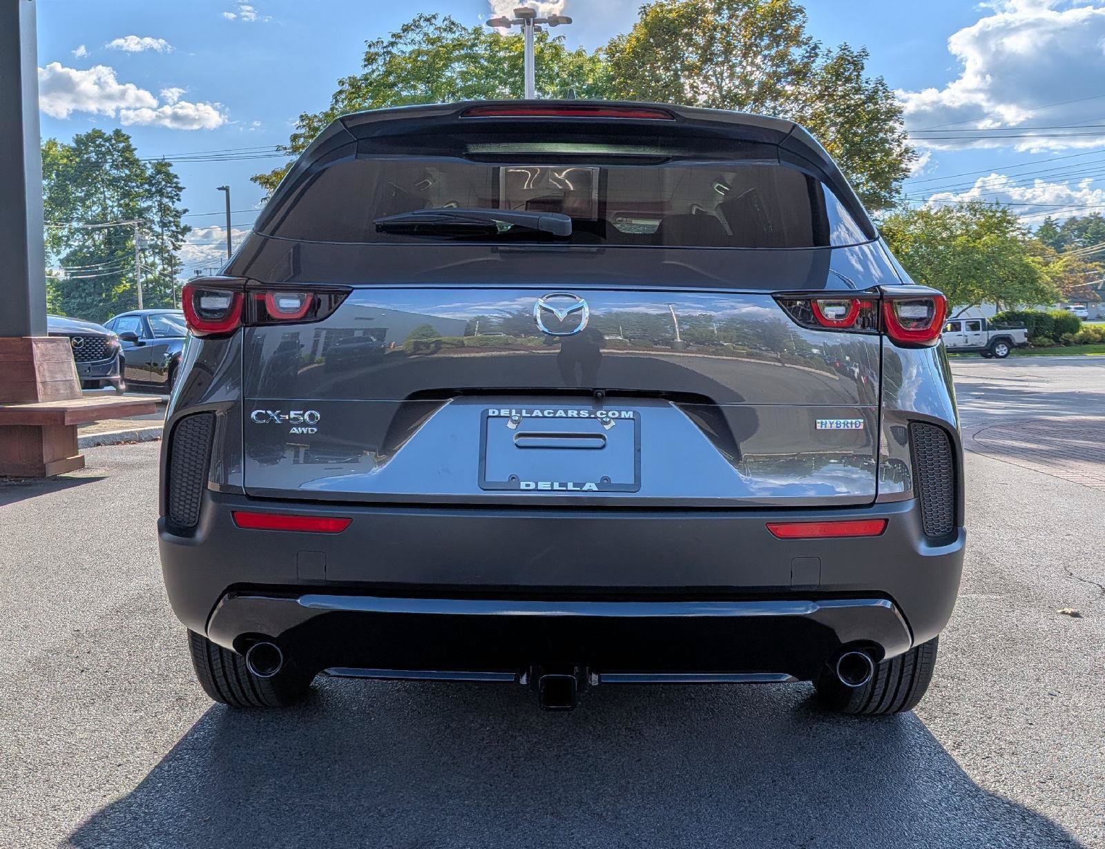 Certified 2025 MAZDA CX-50 AWD 2.5 Hybrid w/ Premium Pkg image 9