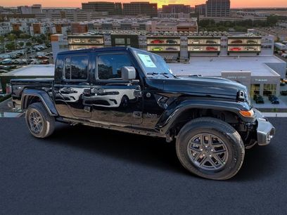 New 2026 Jeep Gladiator Sport