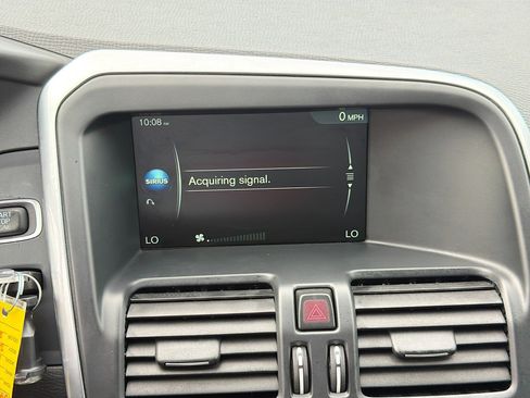Used 2016 Volvo XC60 T5 Premier FWD image 30