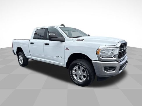 Used 2024 RAM 2500 Big Horn w/ Off Road Package image 3