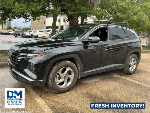 Used 2023 Hyundai Tucson SEL FWD image 2