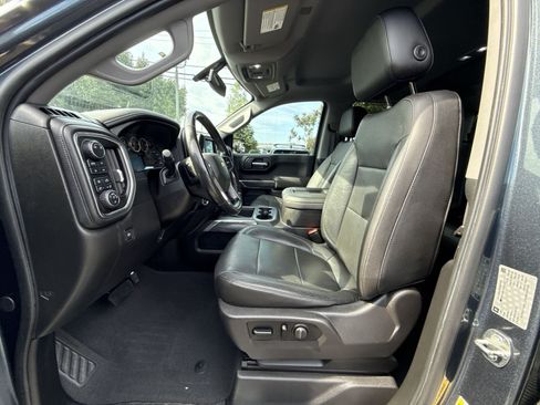 Used 2019 Chevrolet Silverado 1500 LTZ AWD/4WD image 13