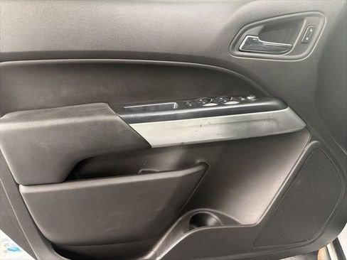 Used 2016 Chevrolet Colorado LT w/ LT Convenience Package image 26