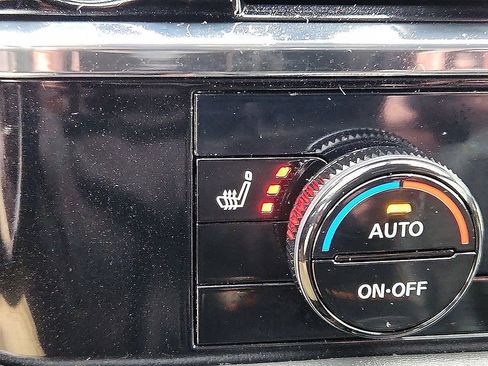 Used 2025 Nissan Pathfinder Rock Creek image 13