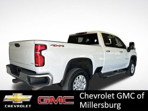 Used 2024 Chevrolet Silverado 3500 LTZ w/ LTZ Plus Package AWD/4WD image 3