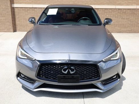 Used 2022 INFINITI Q60 Red Sport 400 w/ Carbon Fiber Package image 6