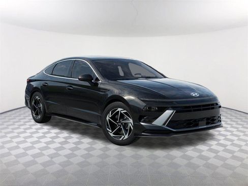New 2026 Hyundai Sonata SEL image 2