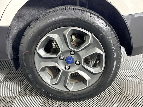 Used 2018 Ford EcoSport S image 35