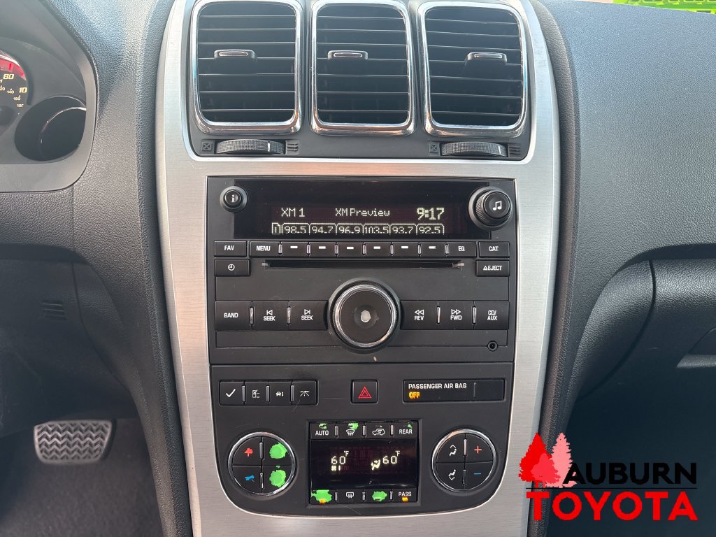 Used 2011 GMC Acadia SLT FWD image 17