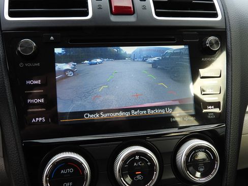 Used 2016 Subaru Forester 2.5i Limited image 11