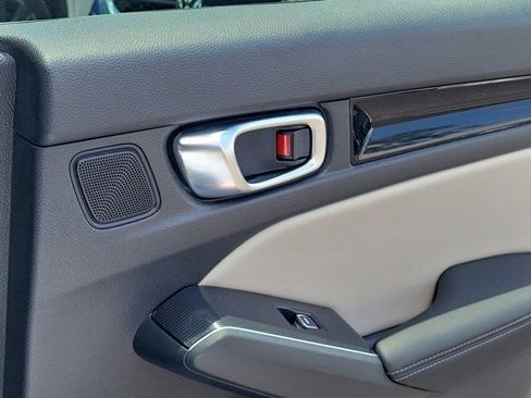 Certified 2022 Honda Civic Sport Touring image 7