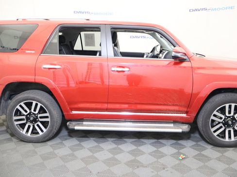 Used 2024 Toyota 4Runner Limited image 5