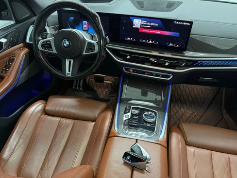 Used 2024 BMW X5 M60i AWD/4WD image 32