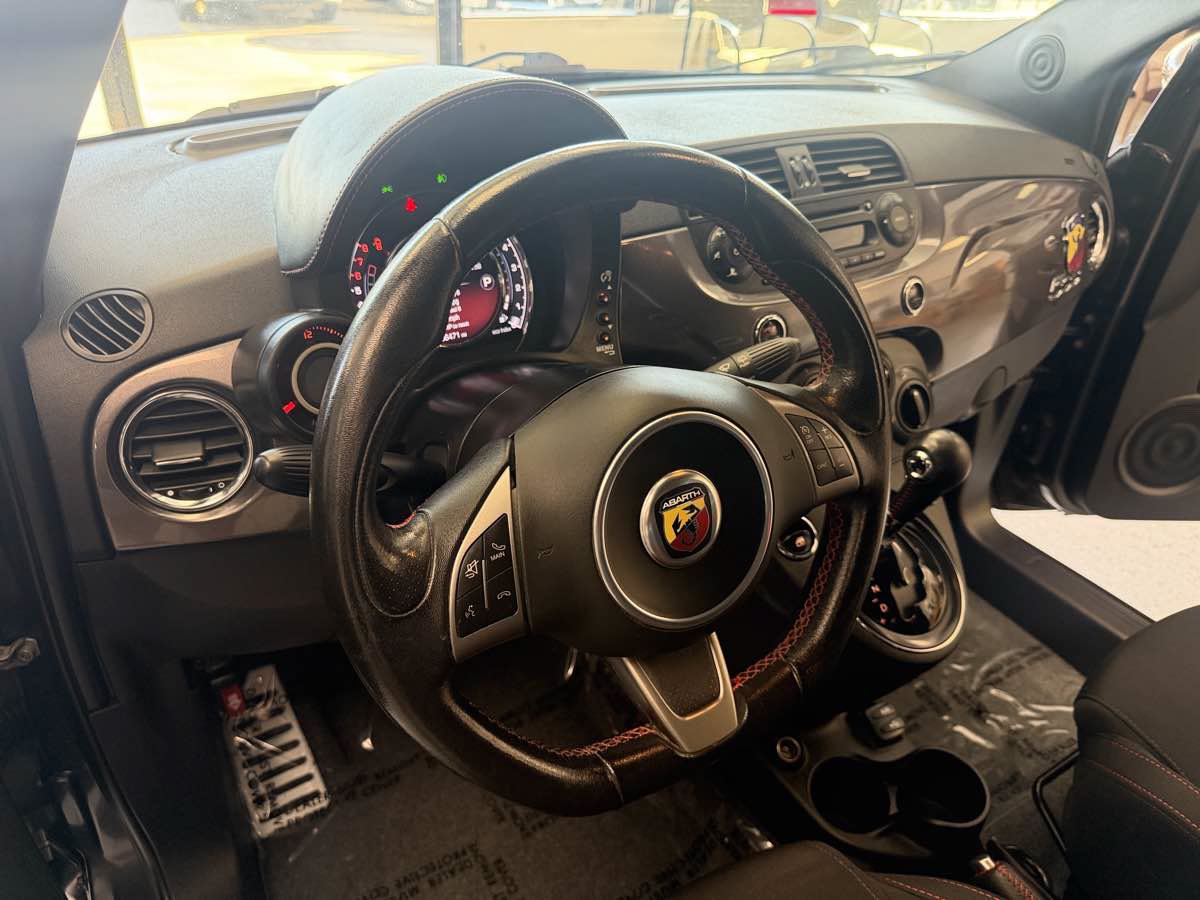 Used 2015 FIAT 500 Abarth FWD image 13