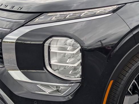 New 2026 Mitsubishi Outlander SEL FWD image 10