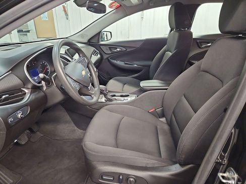 Used 2024 Chevrolet Malibu LT FWD image 14