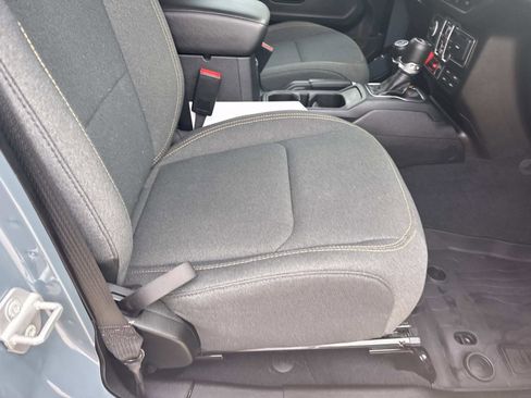 Certified 2025 Jeep Wrangler Unlimited Sport image 11