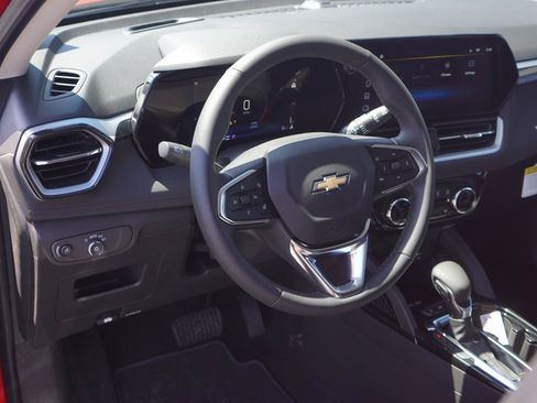 New 2026 Chevrolet TrailBlazer LT w/ Convenience Package AWD/4WD image 24