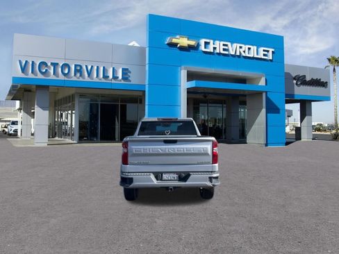 Used 2022 Chevrolet Silverado 1500 Custom image 6