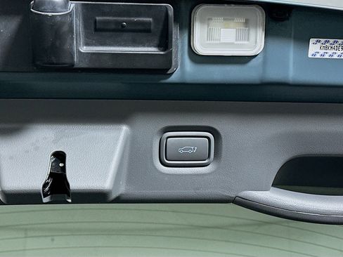 Used 2024 Hyundai Ioniq 5 SEL image 31