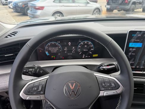 New 2026 Volkswagen Tiguan S AWD/4WD image 14