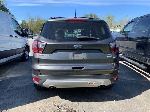Used 2018 Ford Escape SE image 6
