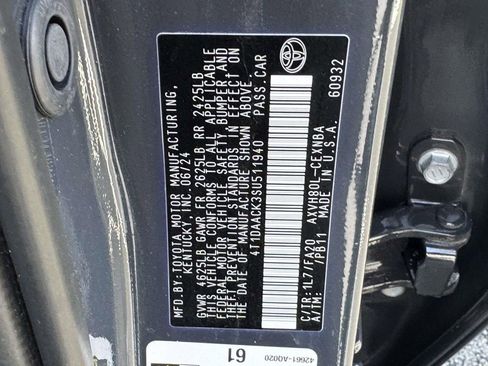 Certified 2025 Toyota Camry LE image 28